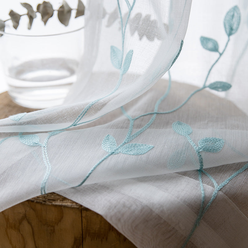 bedroom curtain